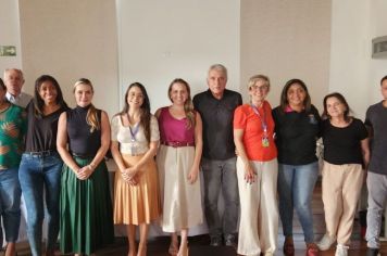 CASA BRANCA DISCUTE PLANO DE REGIONALIZAÇÃO DO TURISMO 