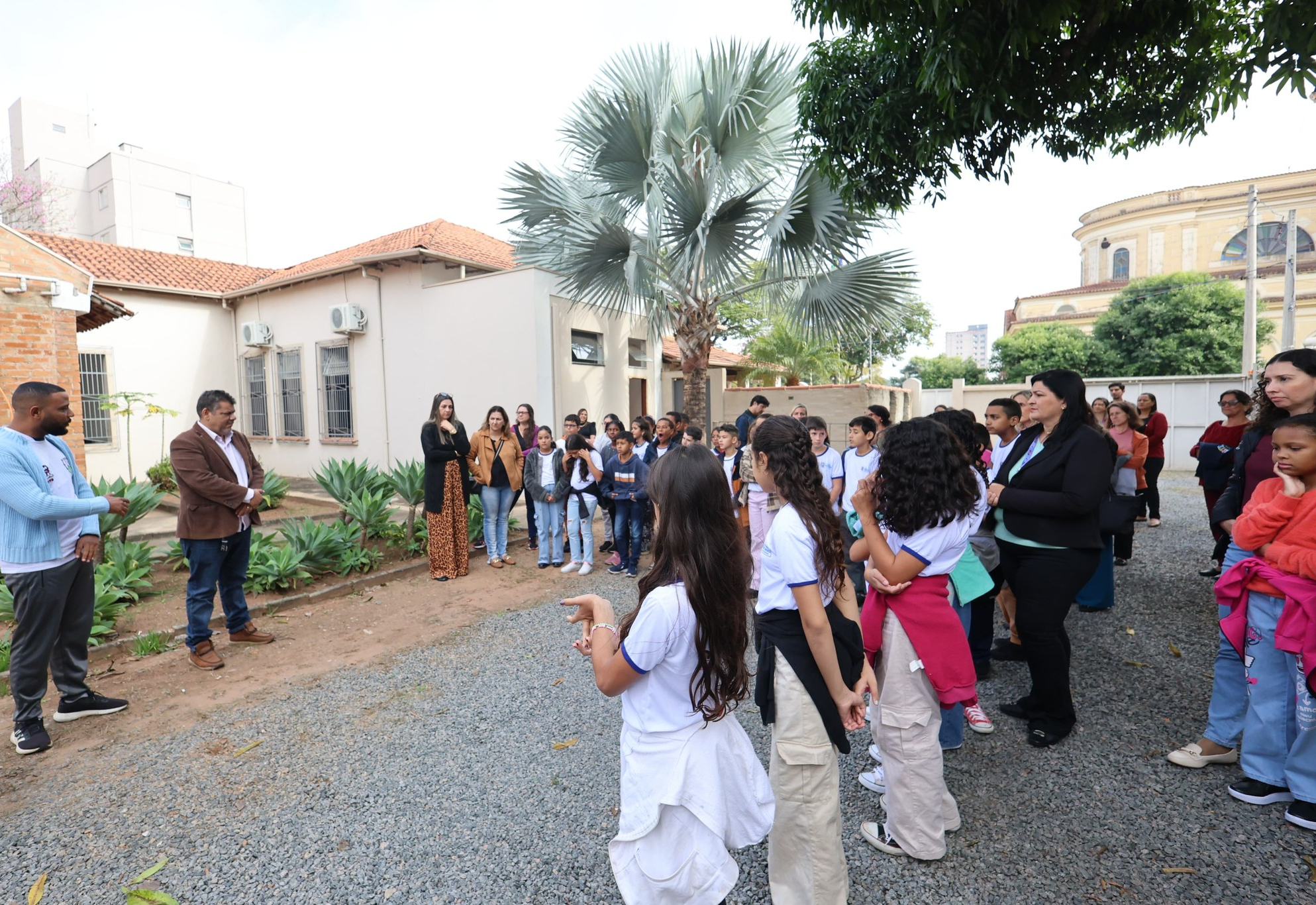 ALUNOS DA REDE MUNICIPAL PARTICIPAM DO PROJETO “OAB NAS ESCOLAS” 