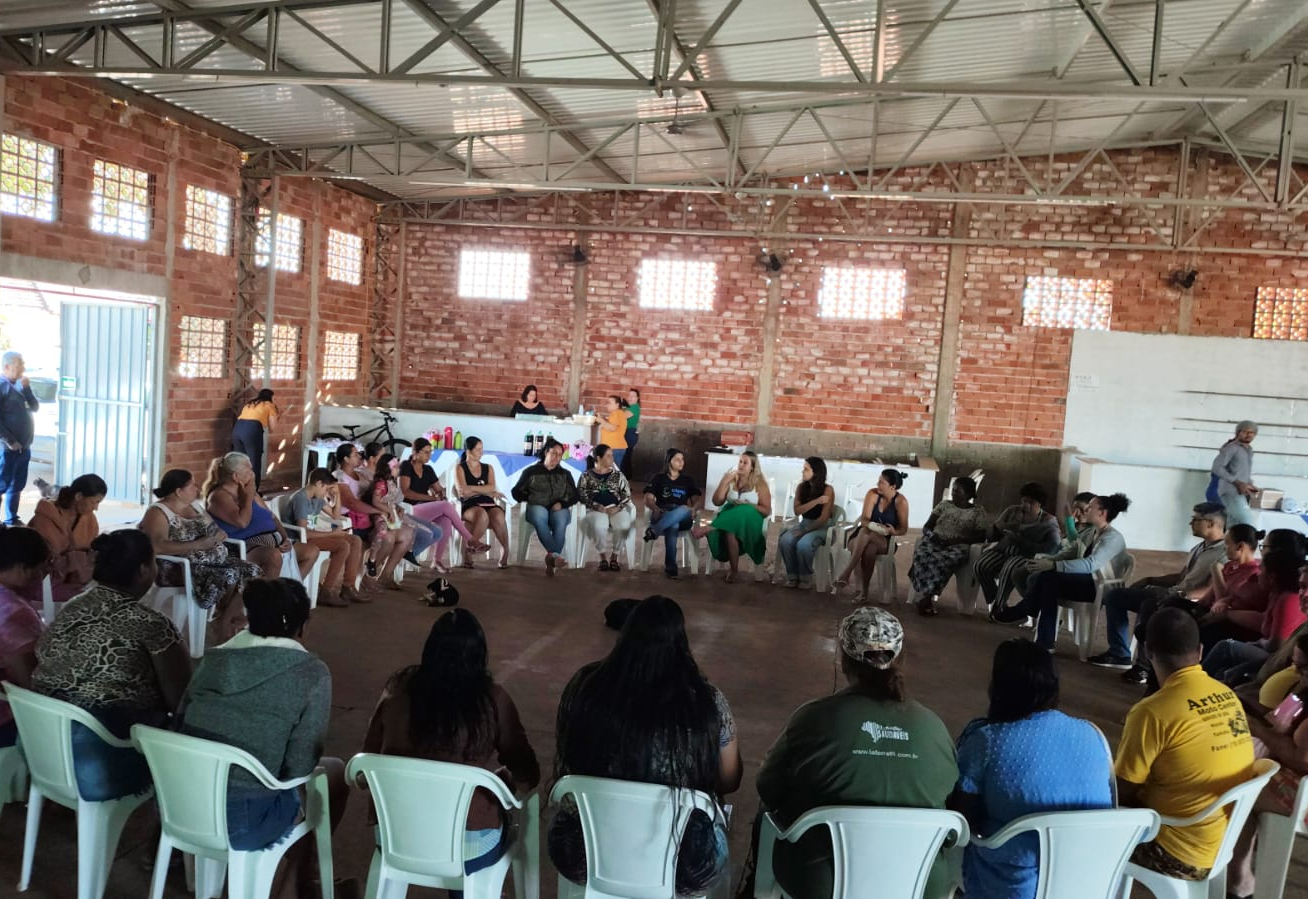 MÊS DAS MÃES É MARCADO POR DIVERSAS COMEMORAÇÕES ORGANIZADAS PELA PREFEITURA