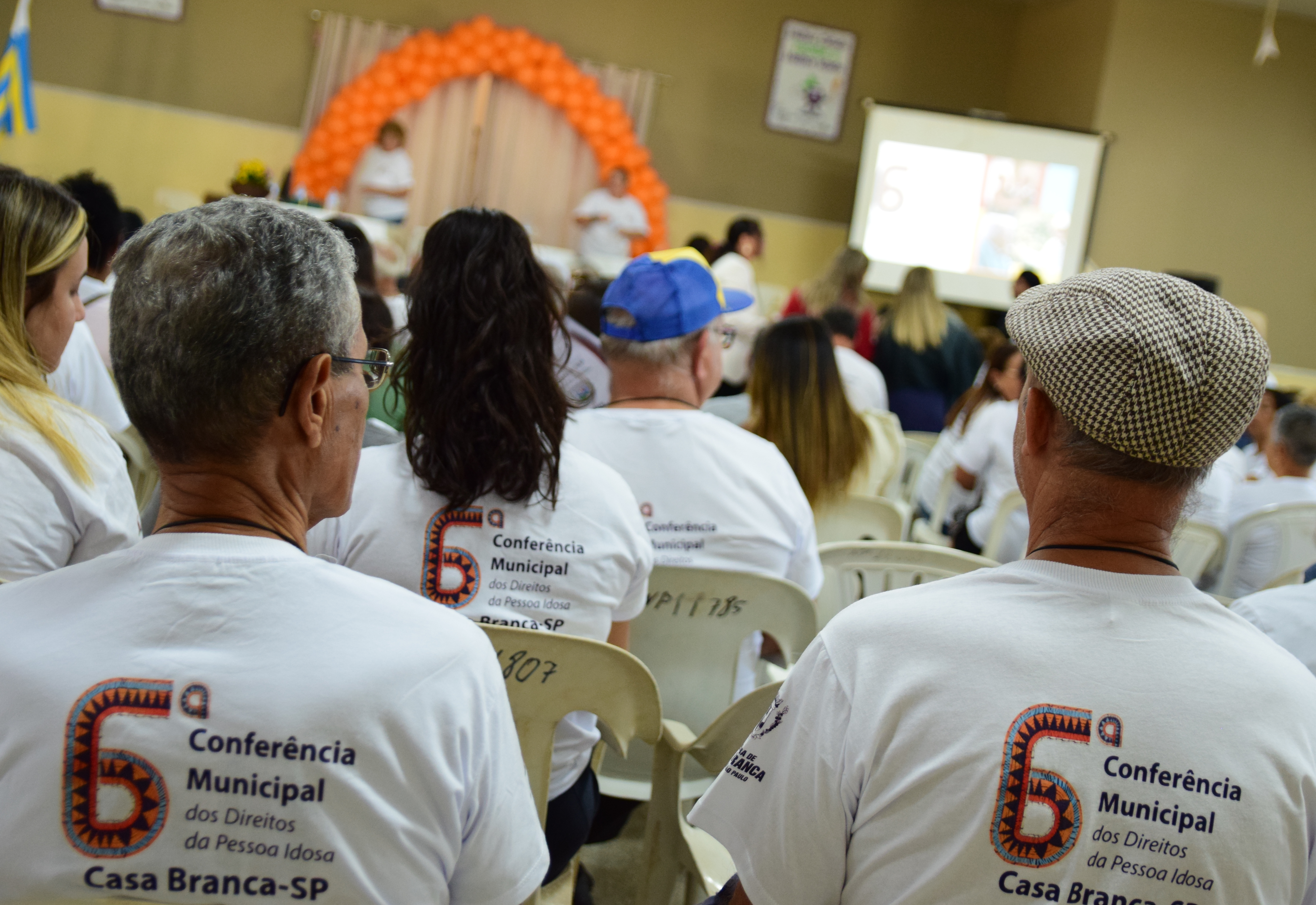 GRANDE PARTICIPAÇÃO NA CONFERÊNCIA MUNICIPAL DOS DIREITOS DA PESSOA IDOSA