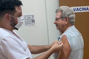 PREFEITURA PROMOVE ‘DIA D DE VACINAÇÃO CONTRA A GRIPE’ 
